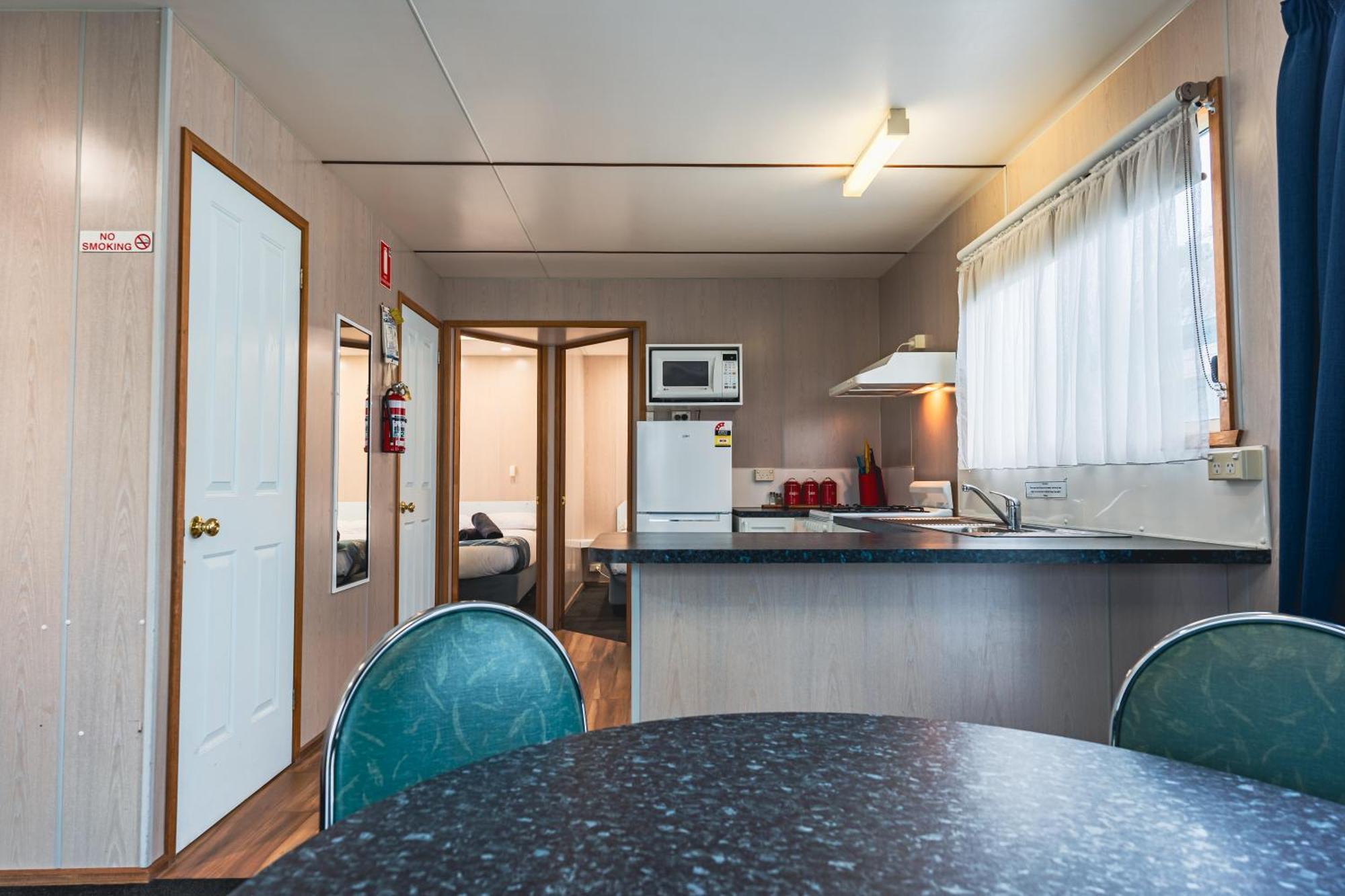 Big4 Tassie Getaway Park Ulverstone Exterior foto